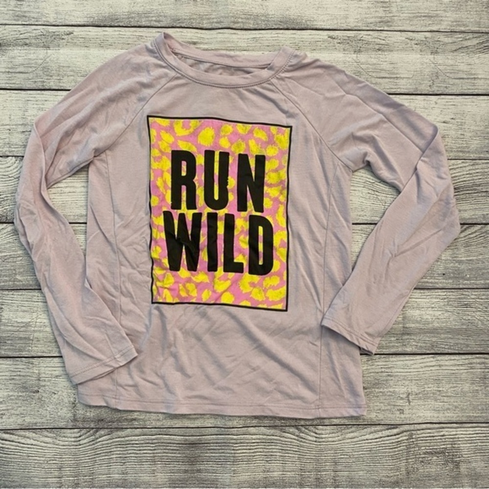Run Wild Tek Gear Purple Long Sleeve Athletic Shirt Size Medium